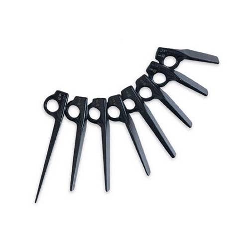 Pegs of Yore